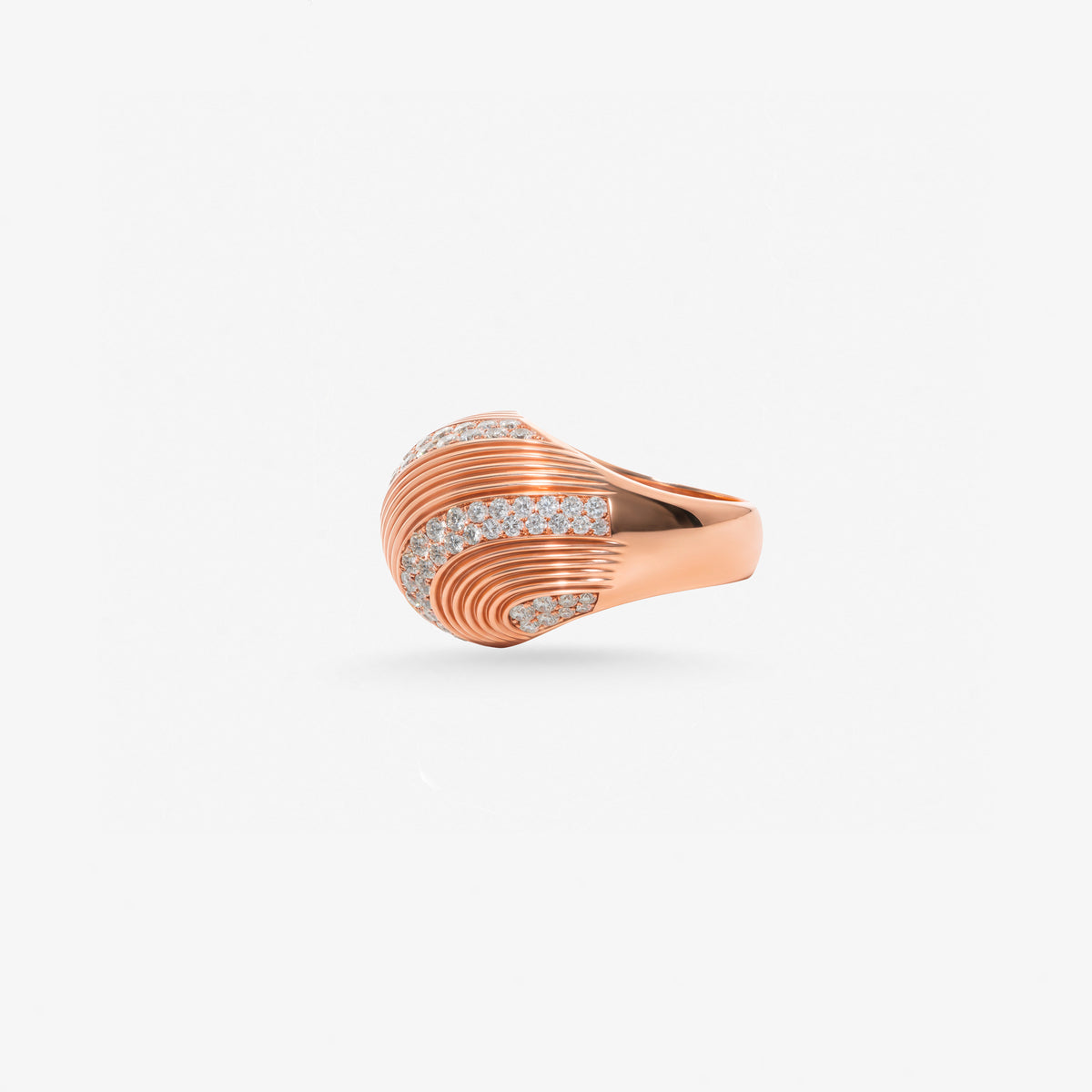 Peter Marco 18k rose gold round cut diamond twist ring, side view