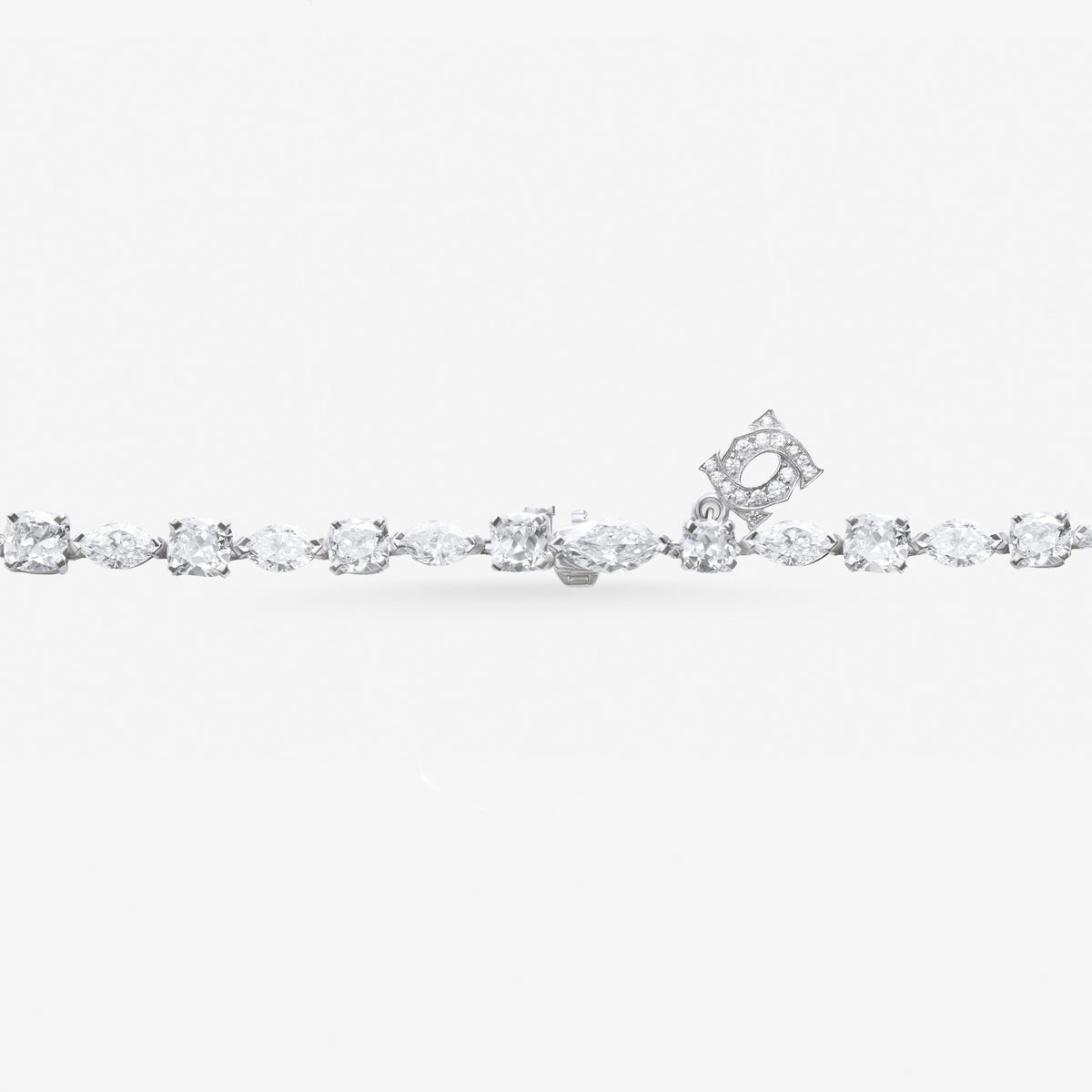 Peter Marco 18k white gold cushion cut and marquise cut diamond lariat necklace, clasp view