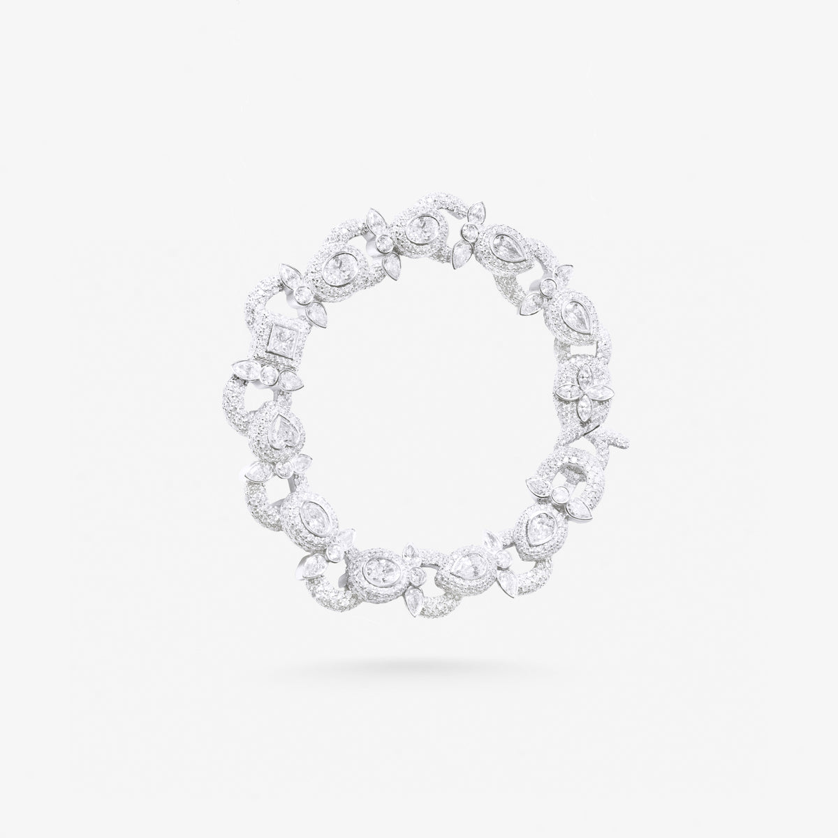 Peter Marco 18k white gold oval and pear cut diamond link bracelet