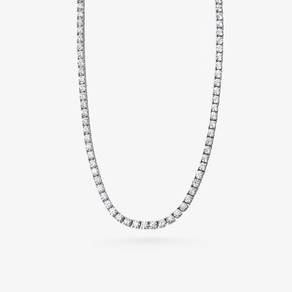 Peter Marco 18k white gold round cut  four prong set diamond necklace