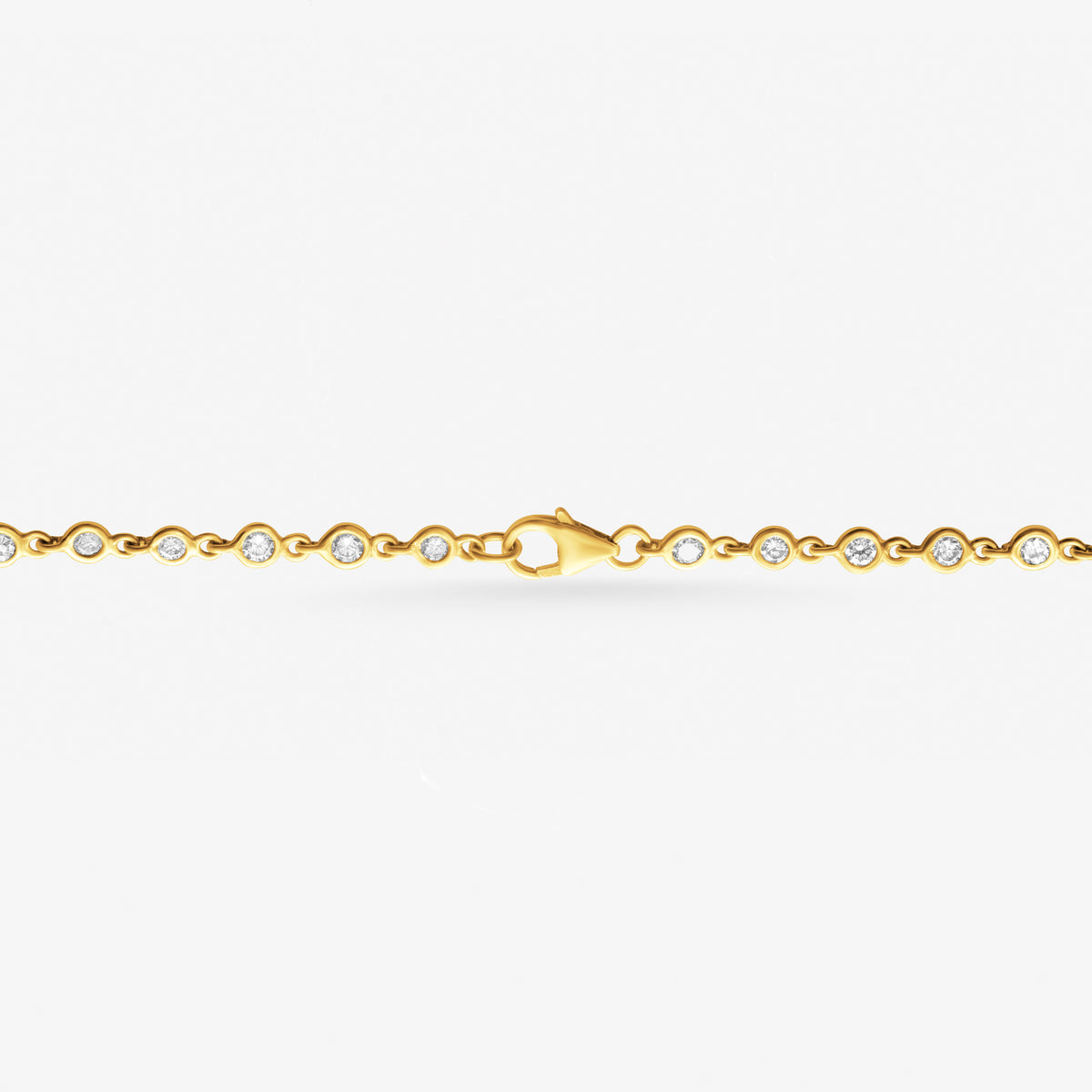 Peter Marco 18k yellow gold round cut diamond bezel set necklace, clasp view