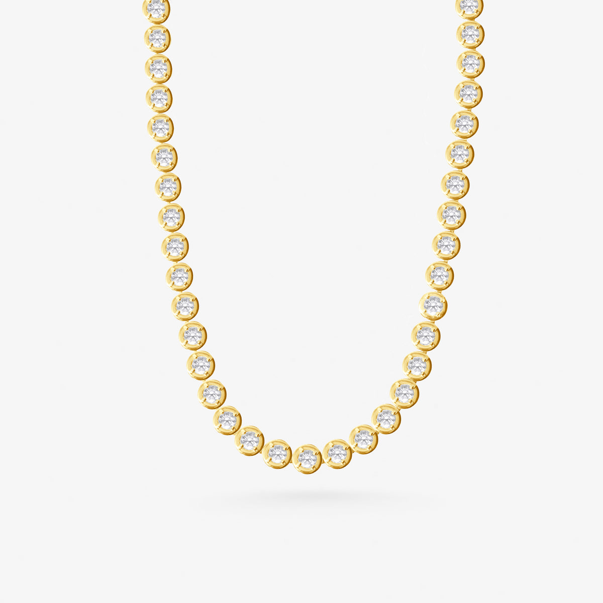 Peter Marco 18k yellow gold round cut diamond bezel set necklace