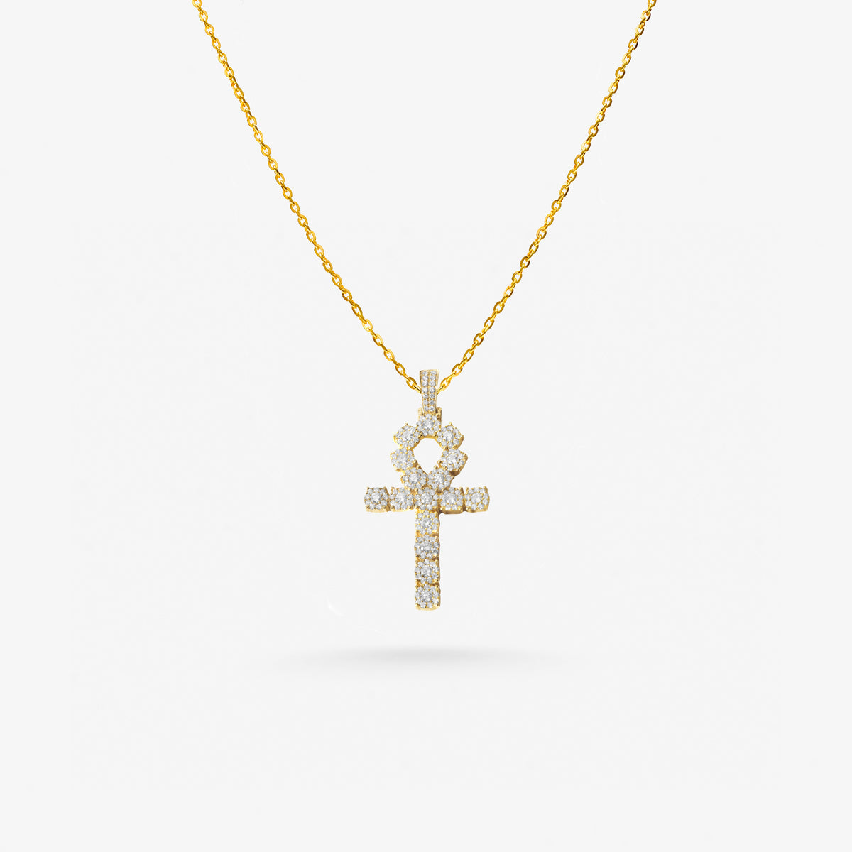 Peter Marco 18k yellow gold round cut diamond cross pendant