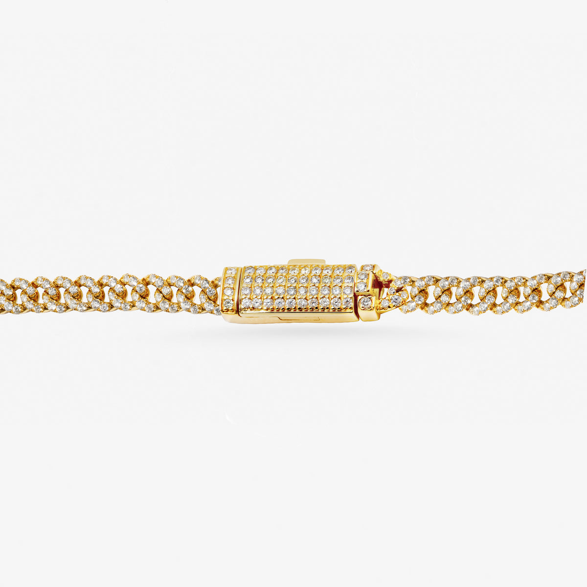 Peter Marco 18k yellow gold round cut diamond Cuban link necklace, clasp view