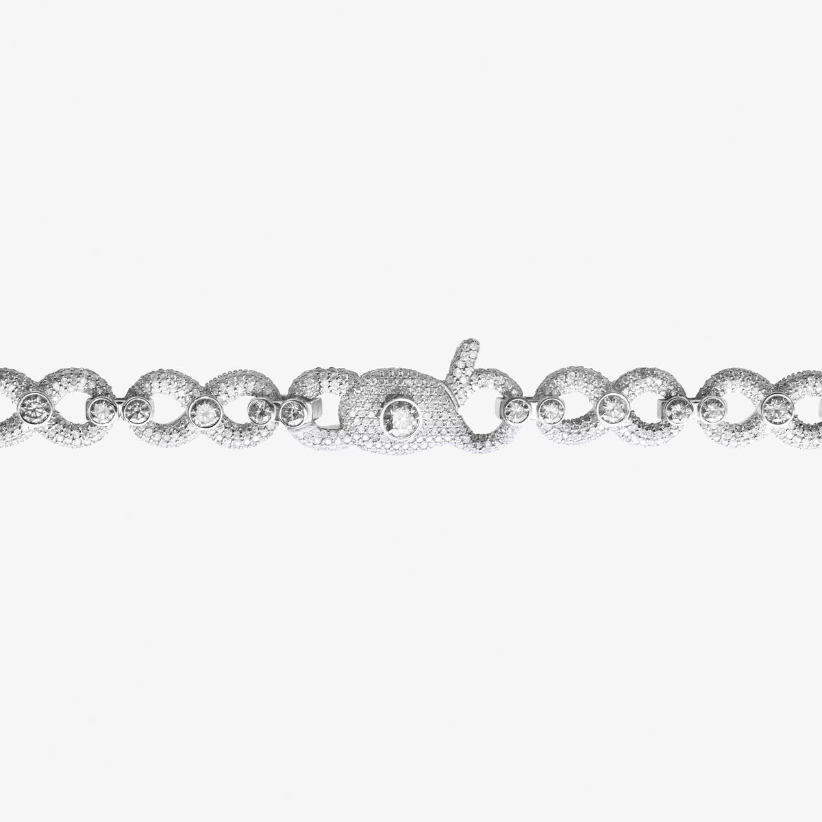 Peter Marco diamond-set white gold link bracelet featuring repeating open-loop motifs, round-cut diamonds, and a diamond-set central clasp view.