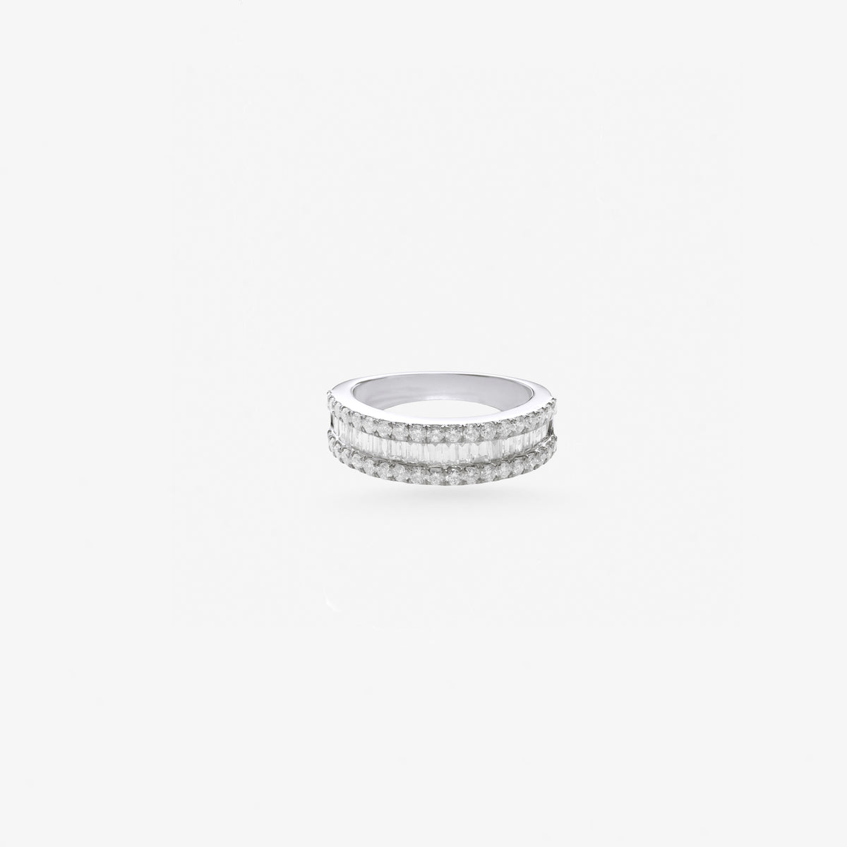 Peter Marco baguette and round cut diamond band ring
