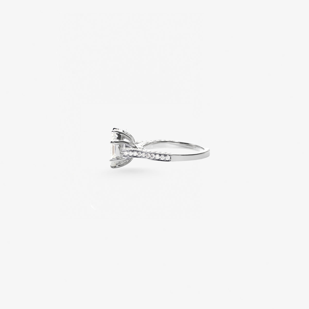 Peter Marco multi-stone cut and round cut diamond ring, side view