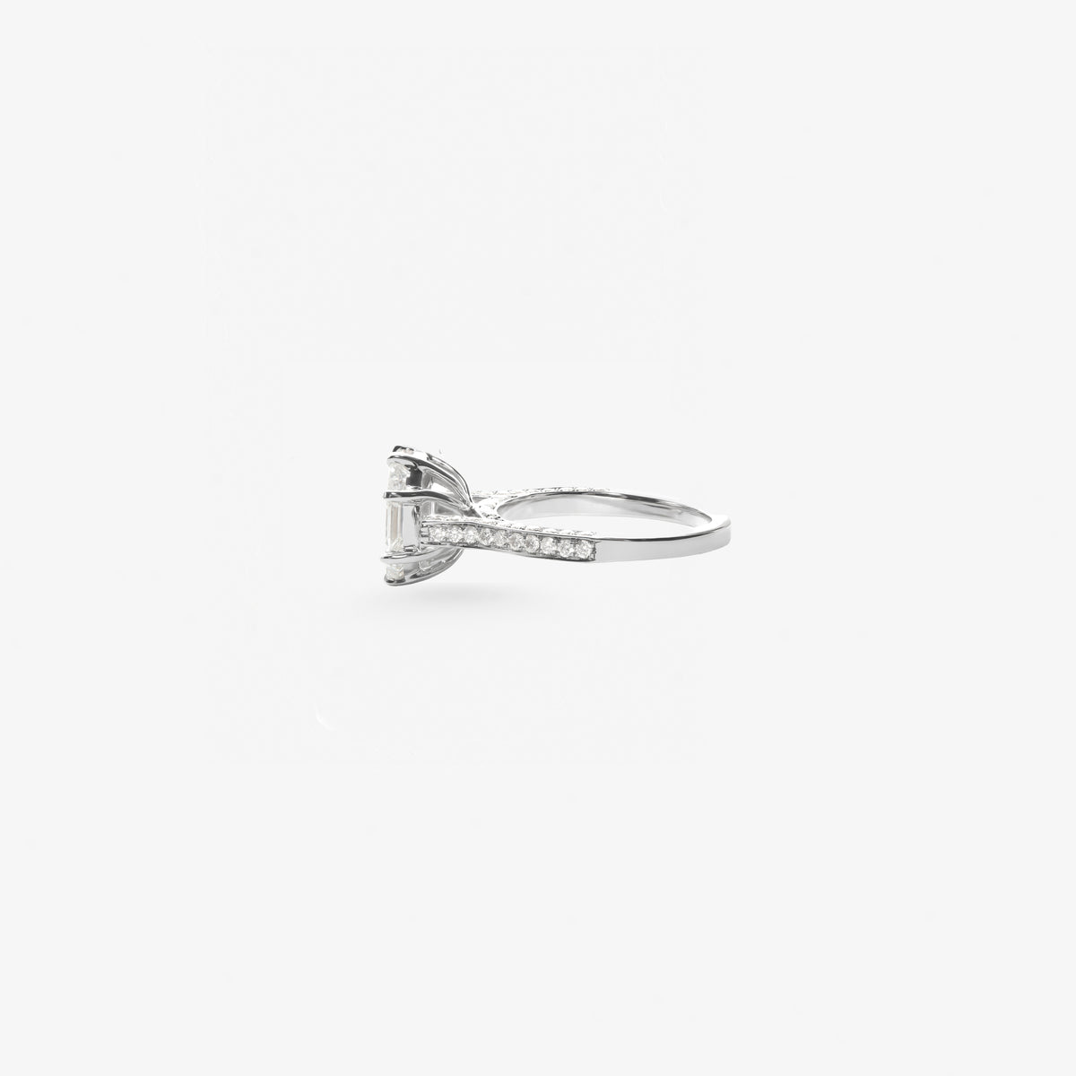 Peter Marco multi-stone emerald cut and round cut diamond ring, side view