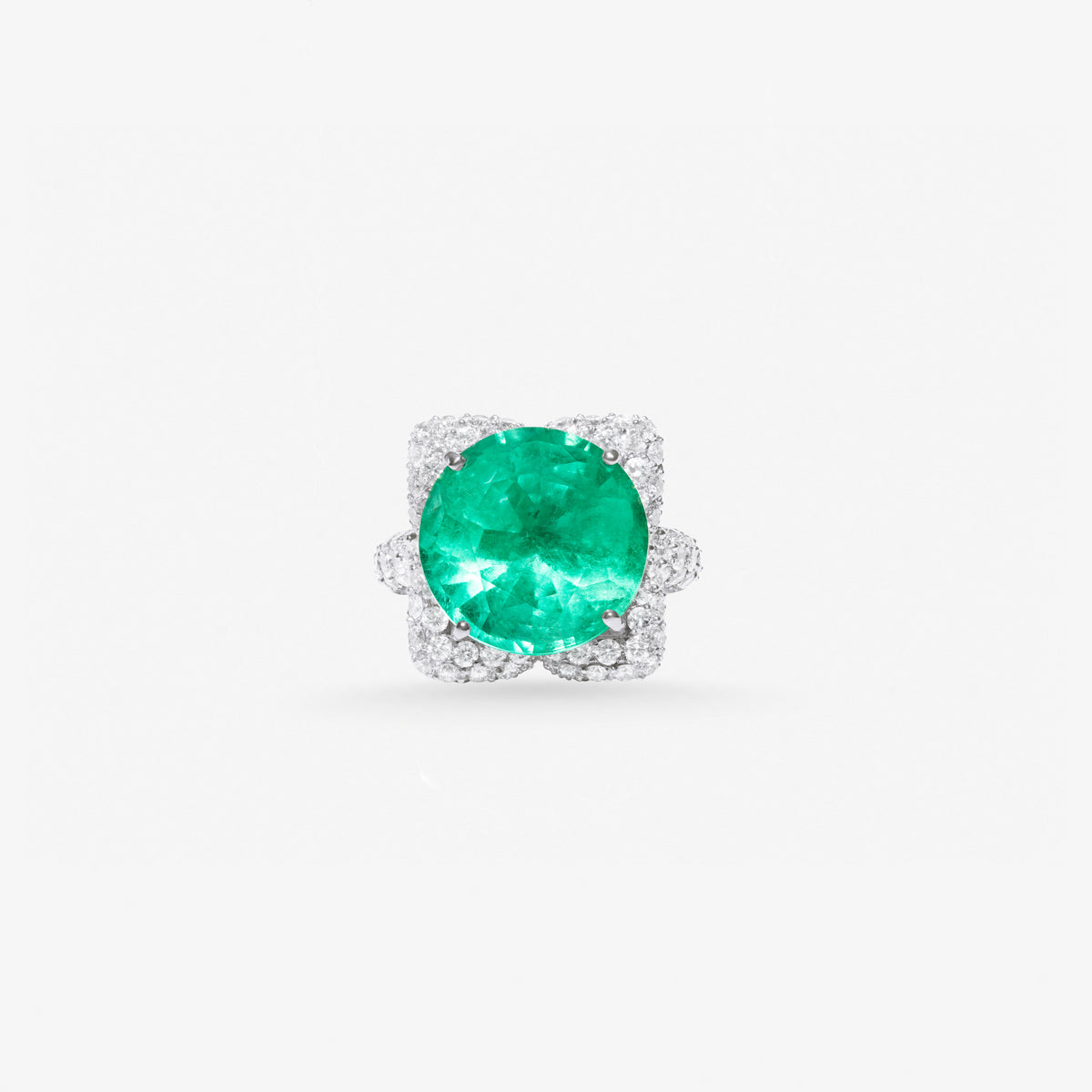Peter Marco emerald and white diamond ring