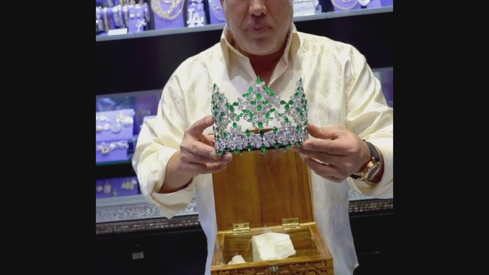 Peter Marco video showcasing a custom Miss American Pageant Crown that was made for the show