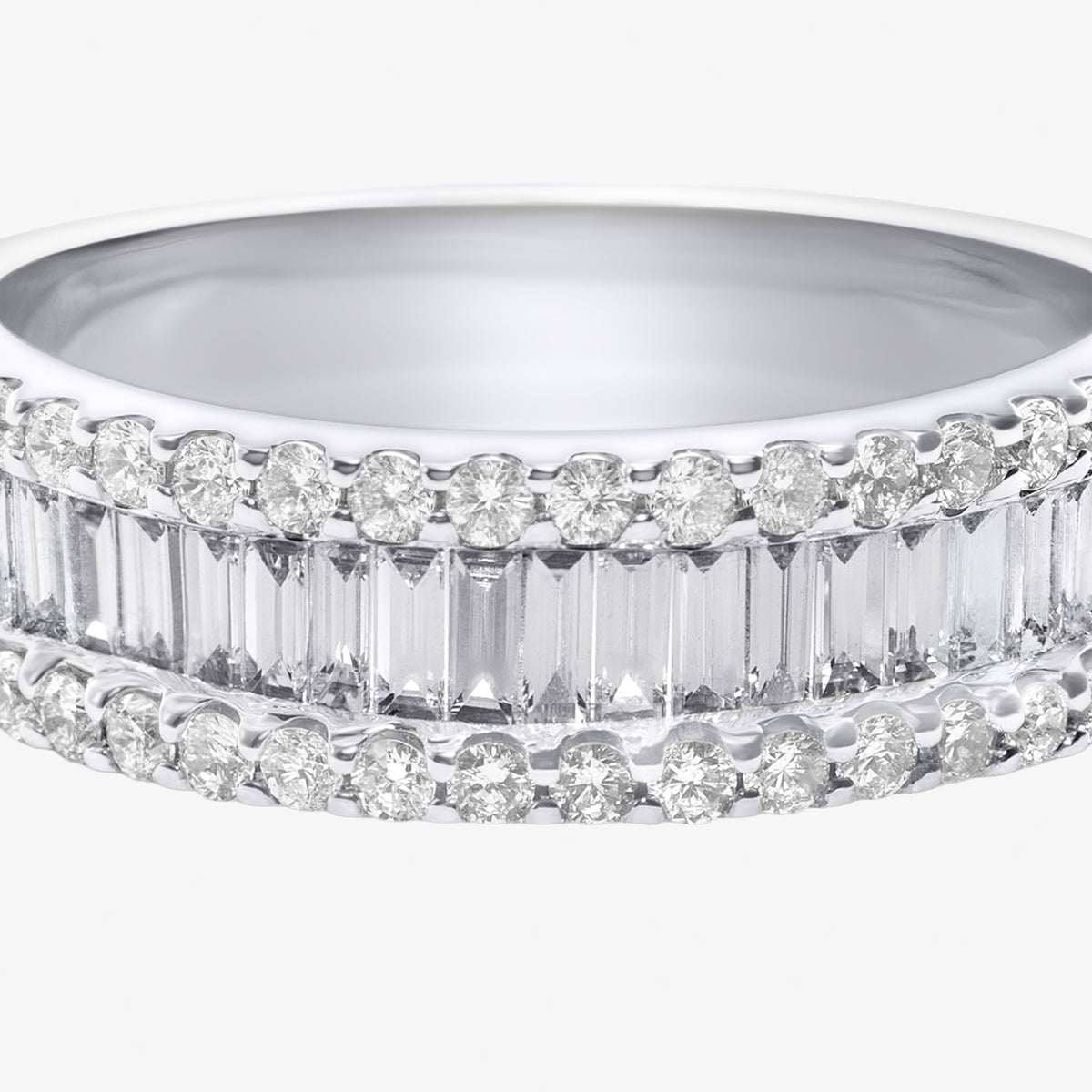 Peter Marco round cut and emerald cut double band diamond, detail view