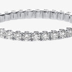 Peter Marco round cut diamond ring, side view