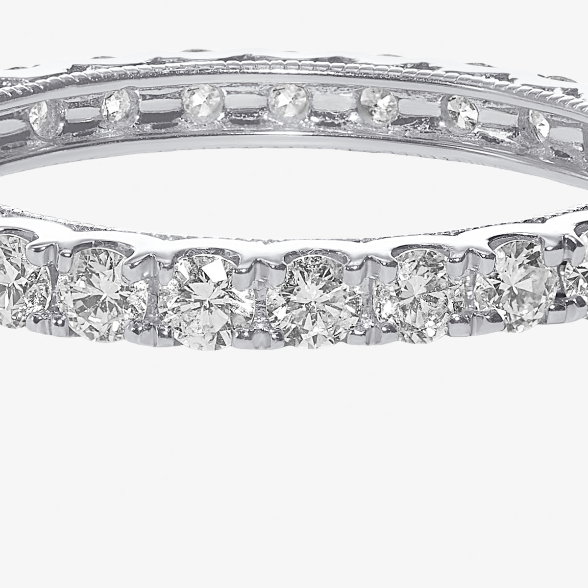 Peter Marco round cut diamond ring, side view